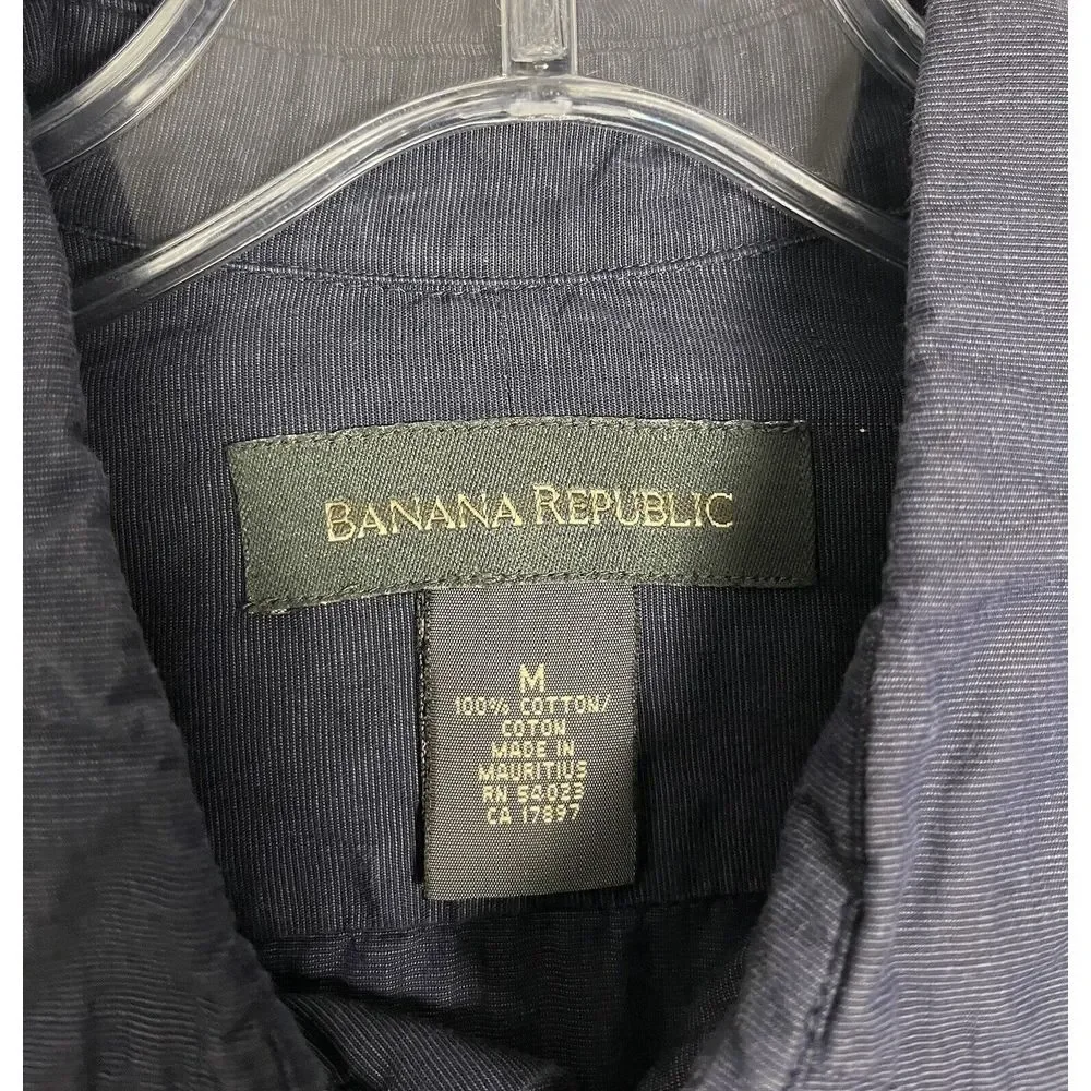 Banana Republic Men's long sleeve button Up‎ shirt M blue